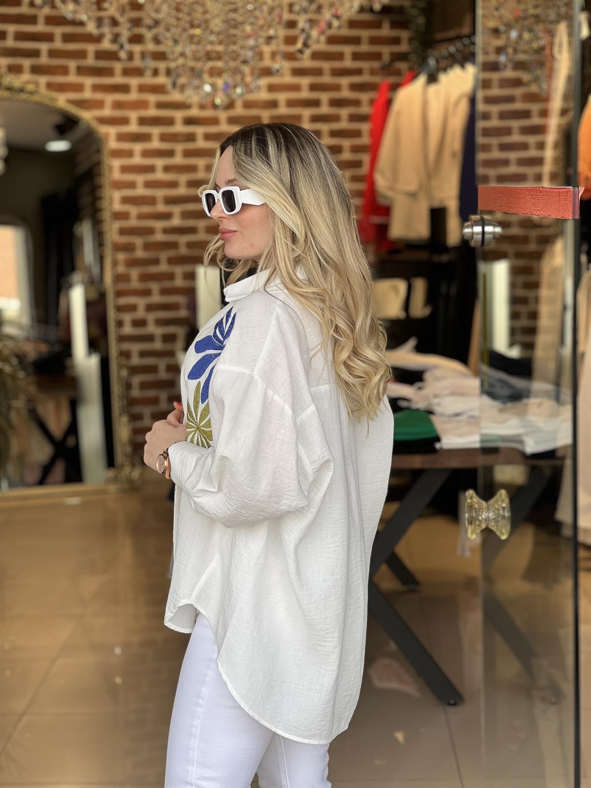 Keten Krinkıl Nakışlı Gömlek 