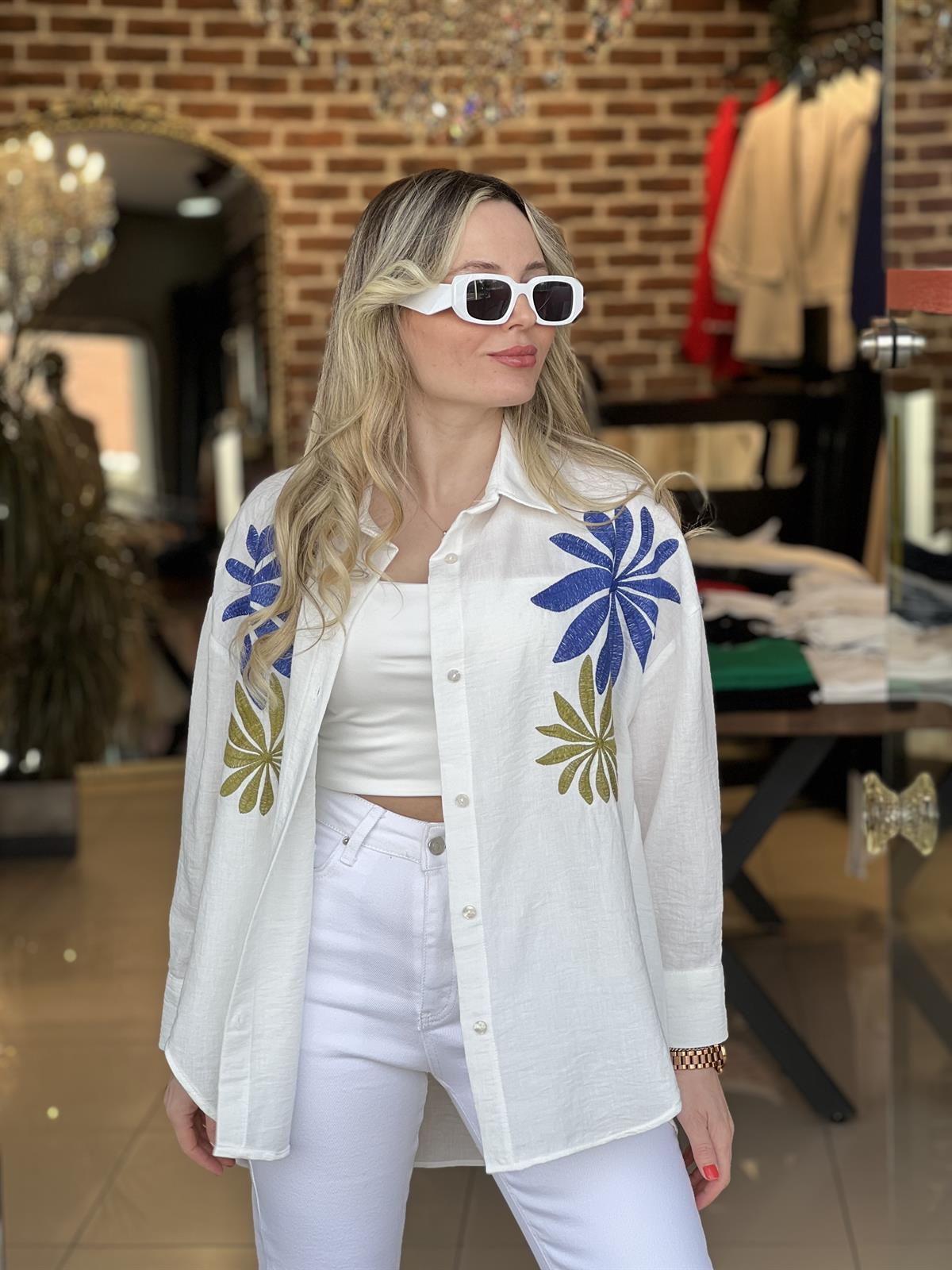 Keten Krinkıl Nakışlı Gömlek 