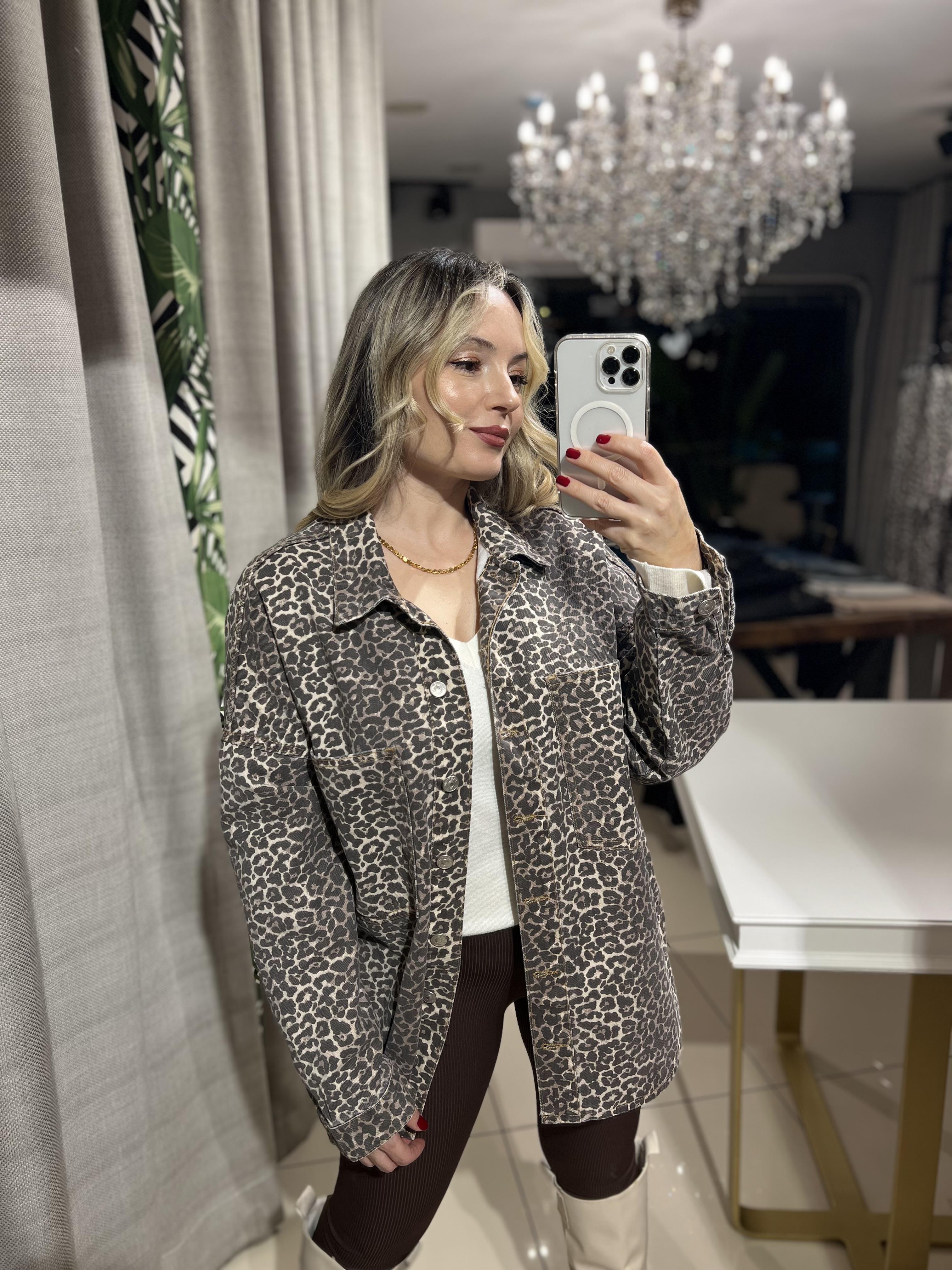 Leopar Desen Oversize Denim Gömlek