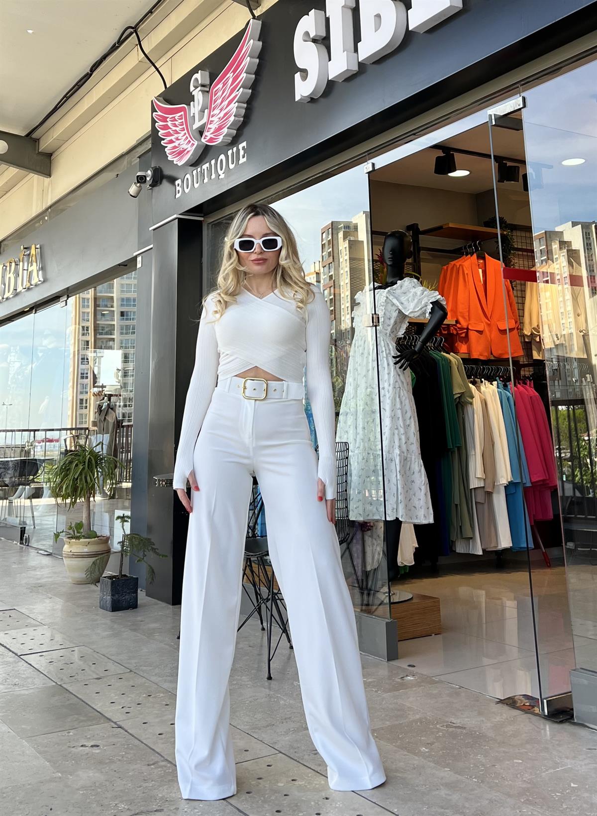  Kemer Aksesuarlı Full Likralı Beyaz Palazzo Pantolon