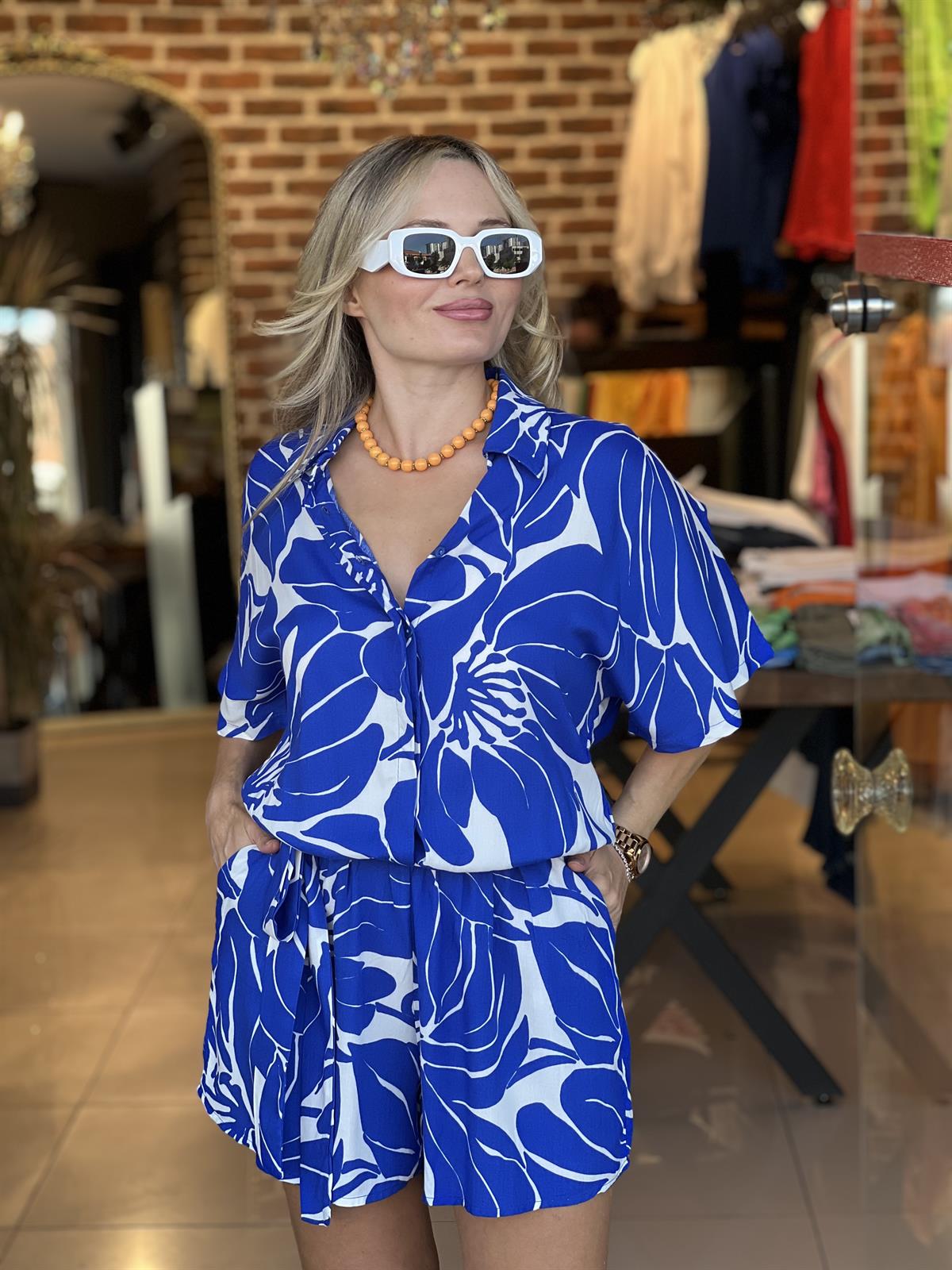 Mavi Desenli Şortlu Tulum