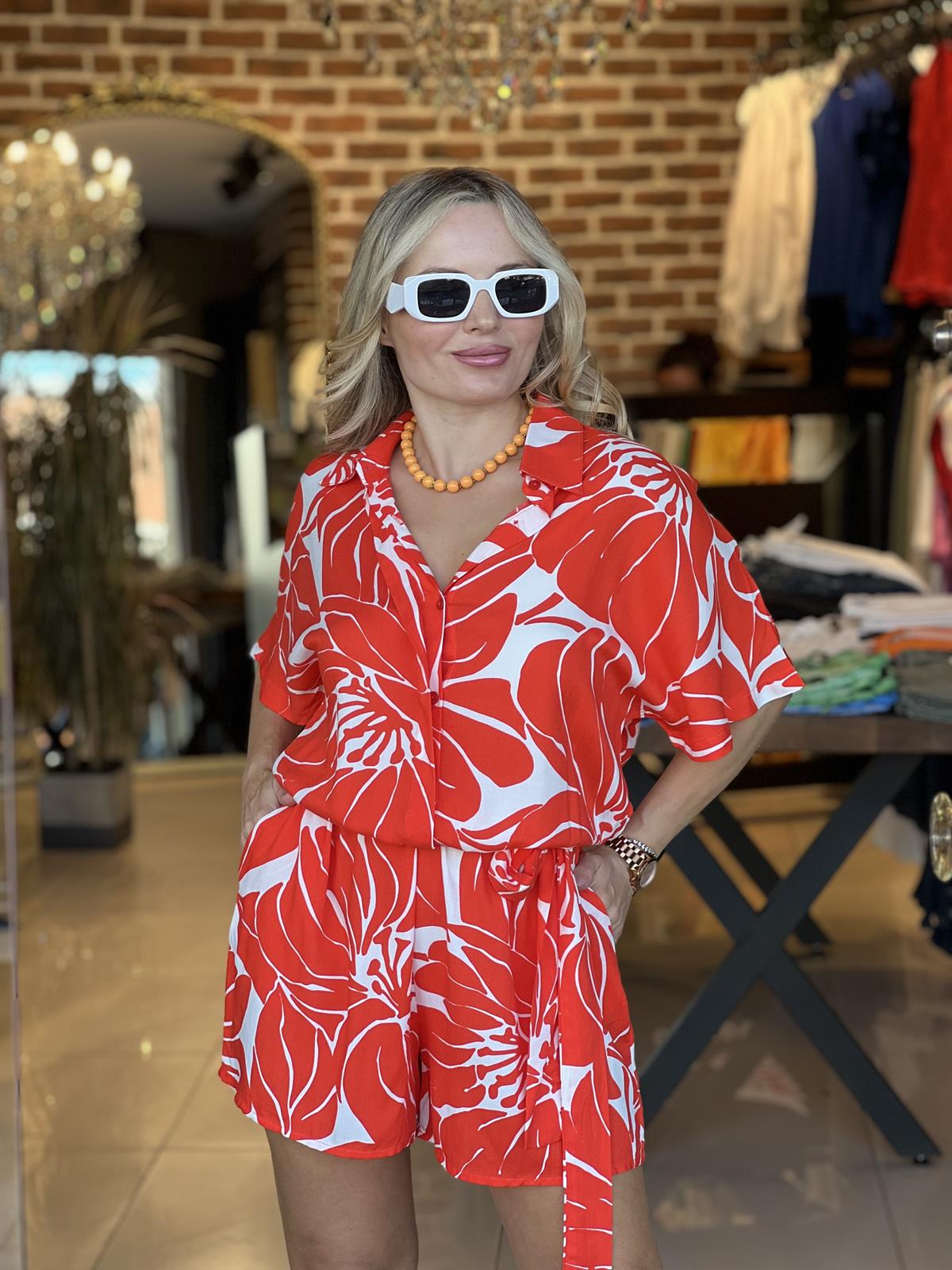 Oranj Desenli Şortlu Tulum