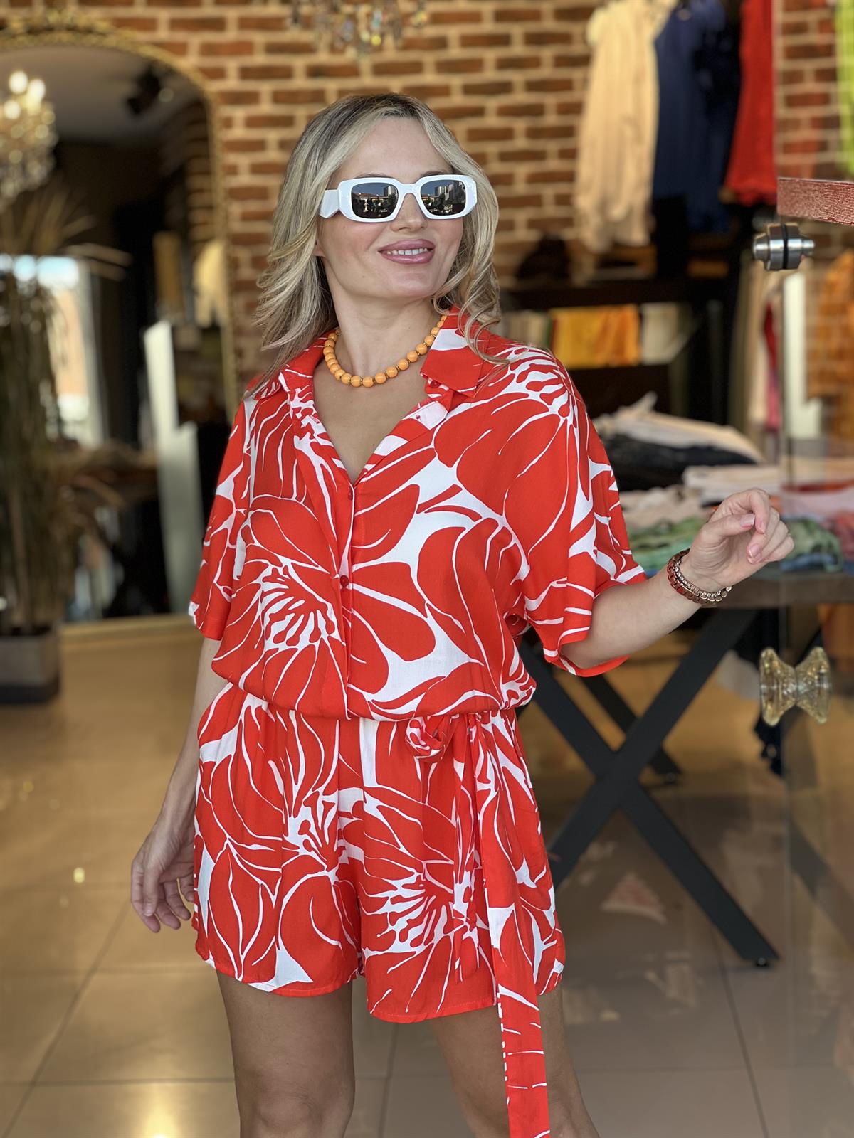 Oranj Desenli Şortlu Tulum