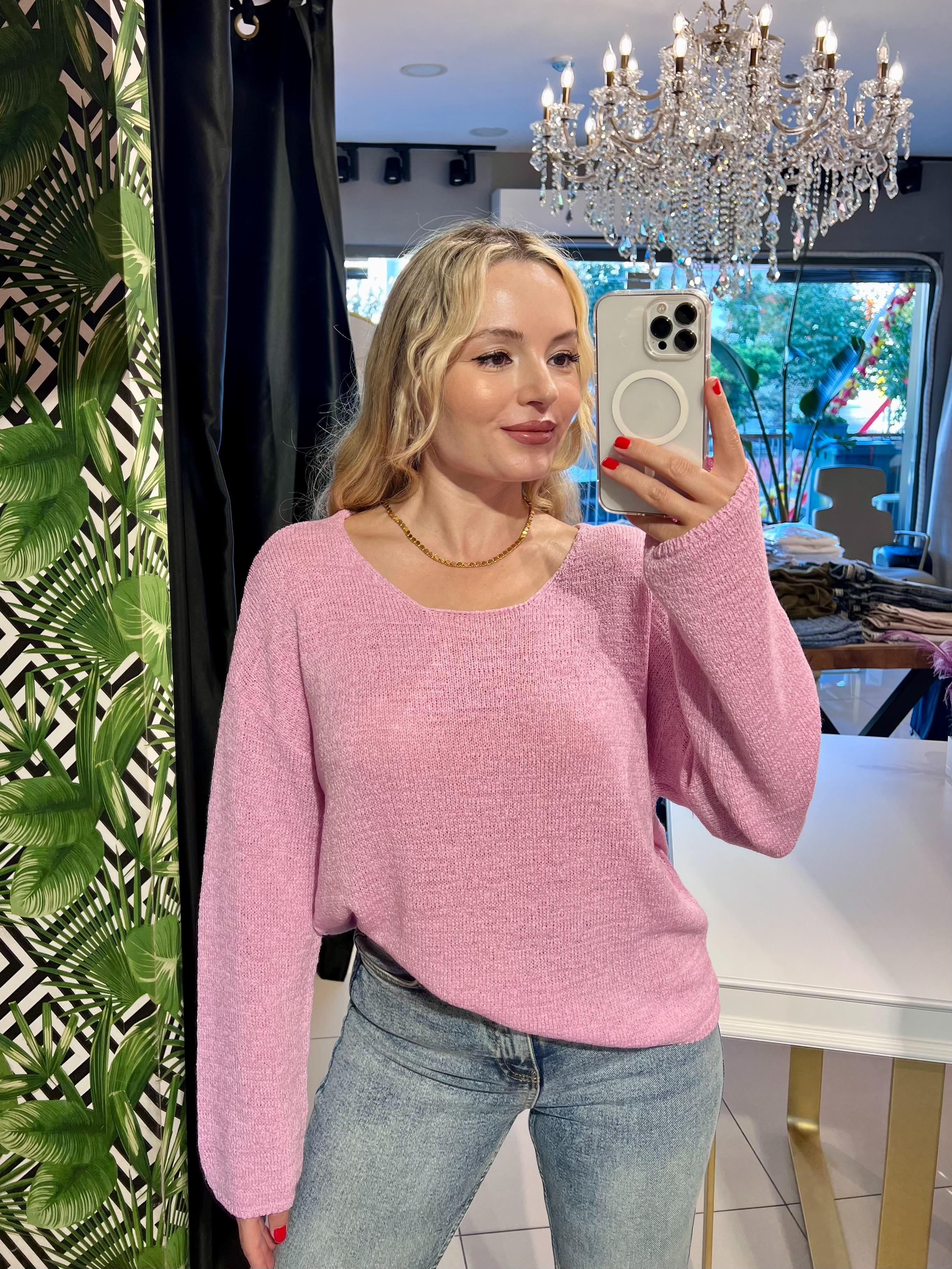 Oval Yaka Yumuşak Dokulu Pembe Triko Kazak