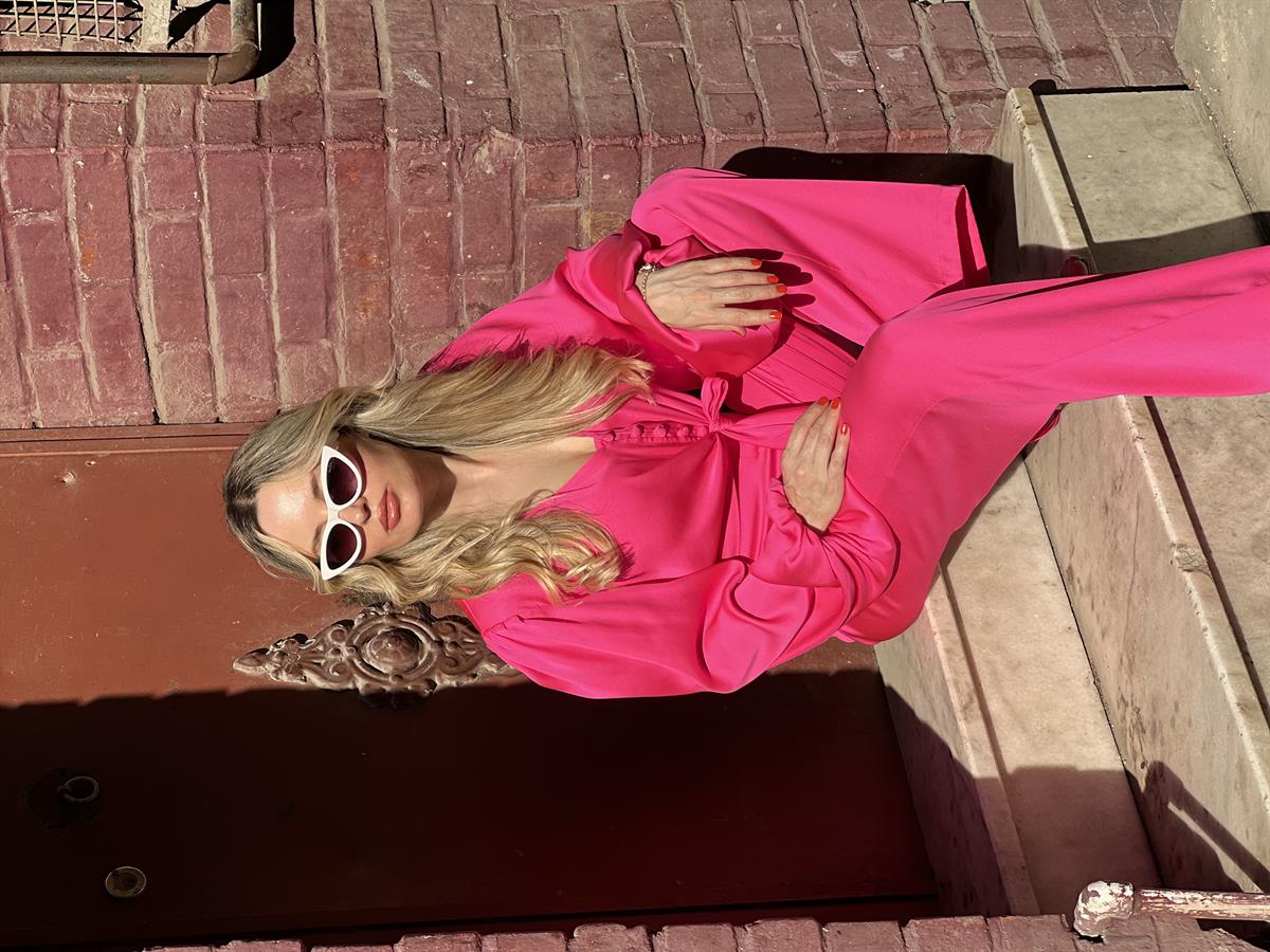 Pembe Saten Takım Elbise