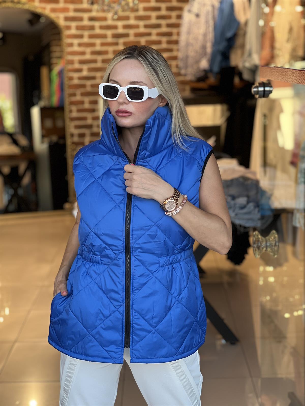 Sax Mavi Mevsimlik Kapitone Yelek