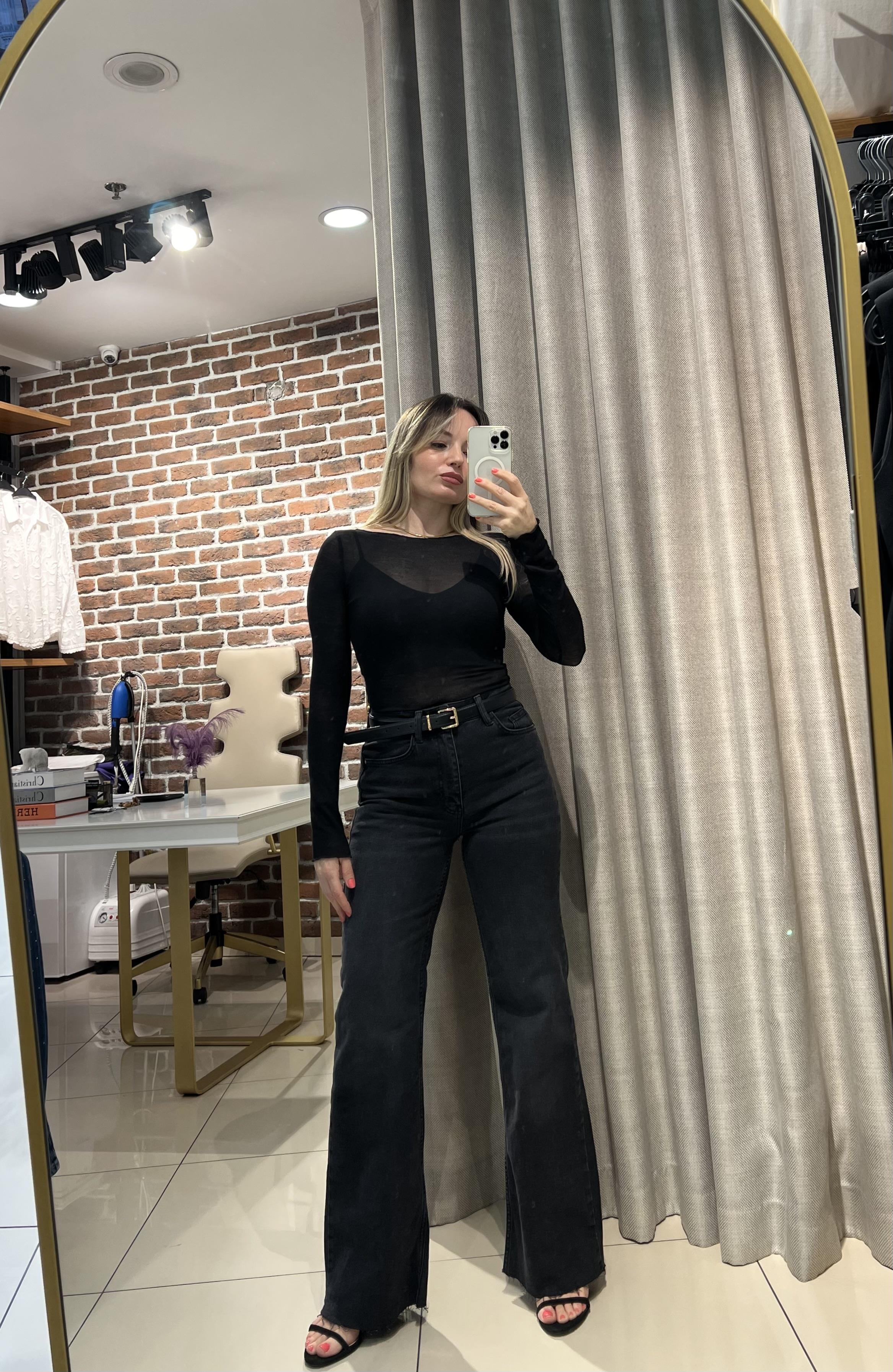 Siyah İspanyol Paça Push Uplı Jean Pantolon