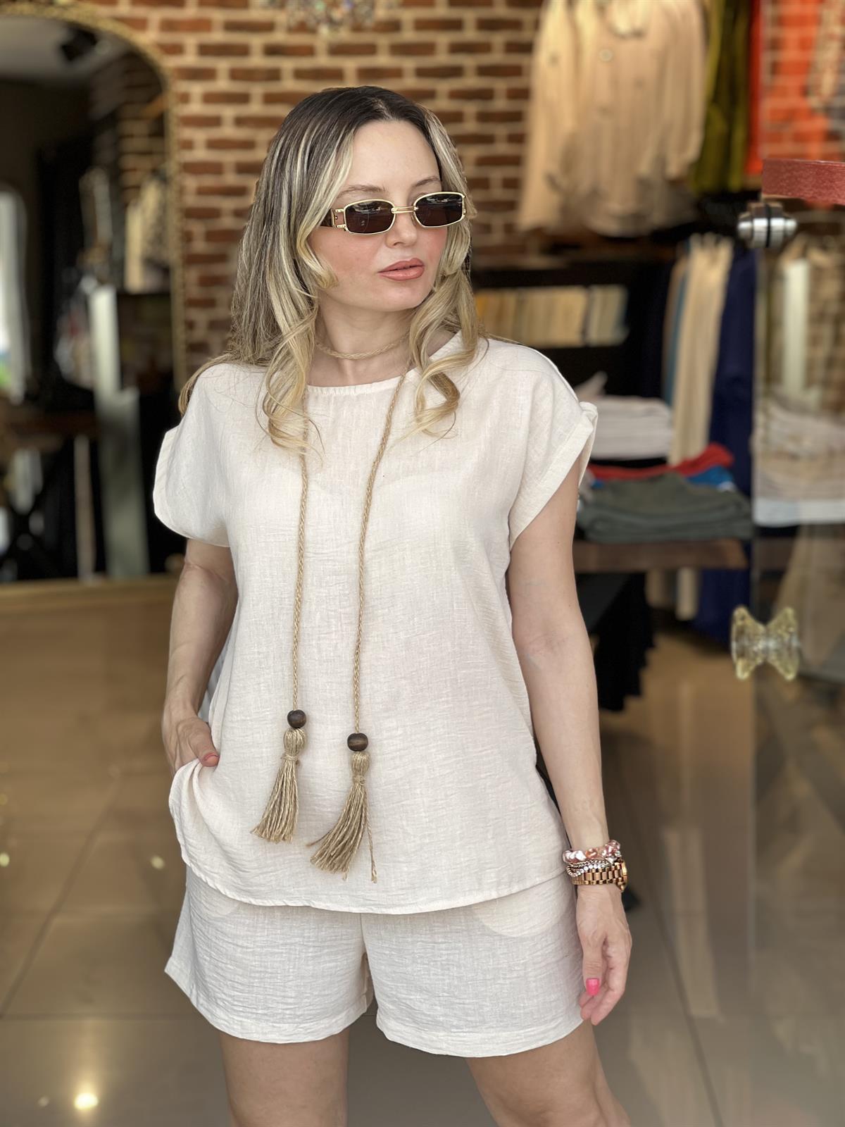 Şortlu Keten Bej Takım