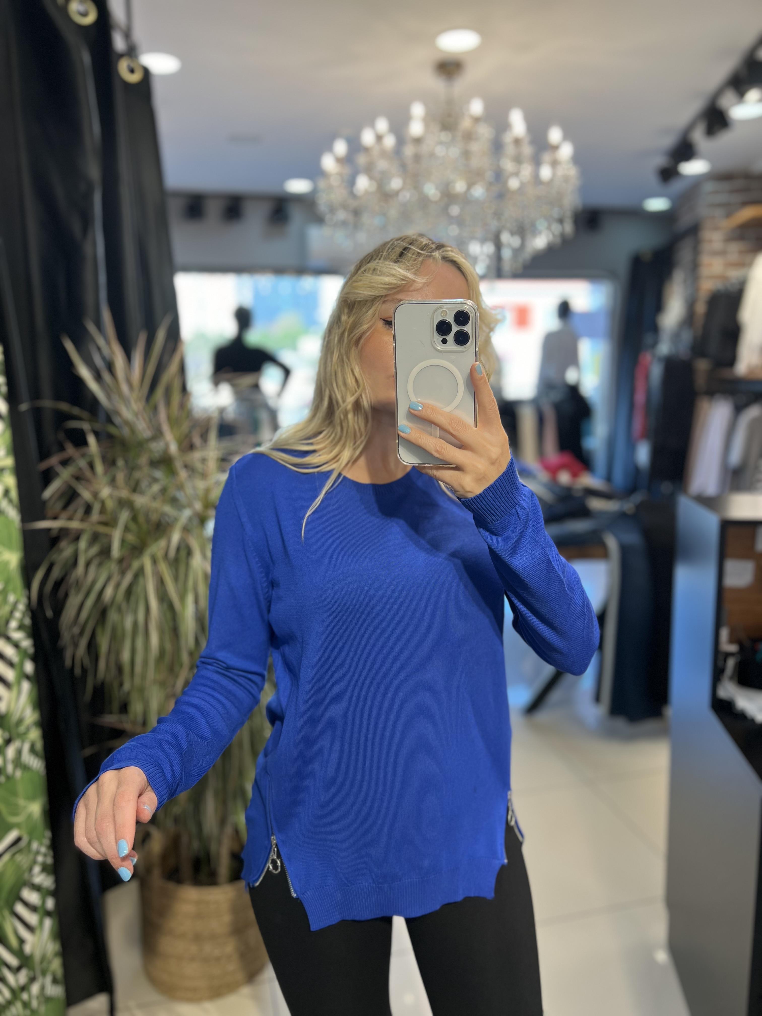 Tok Dokuda Fermuar Aksesuarlı Merserize Mavi Triko