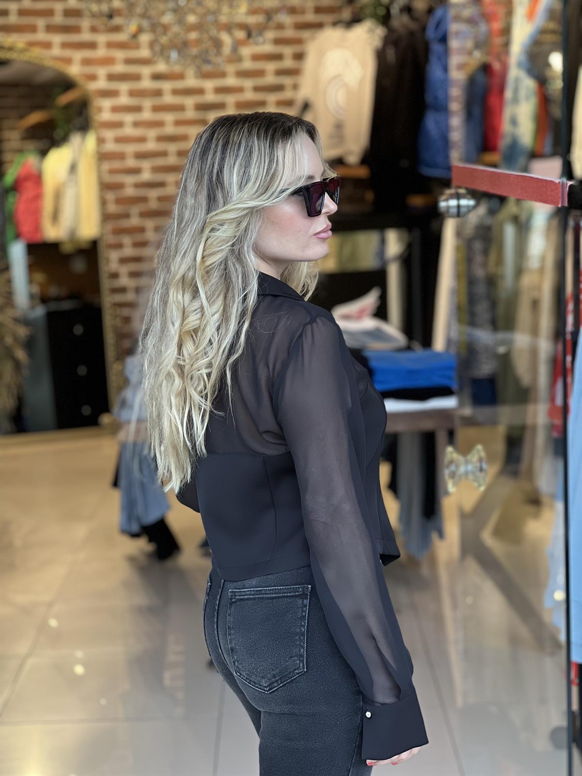 Tül Detaylı Önü Fermuarlı Bluz