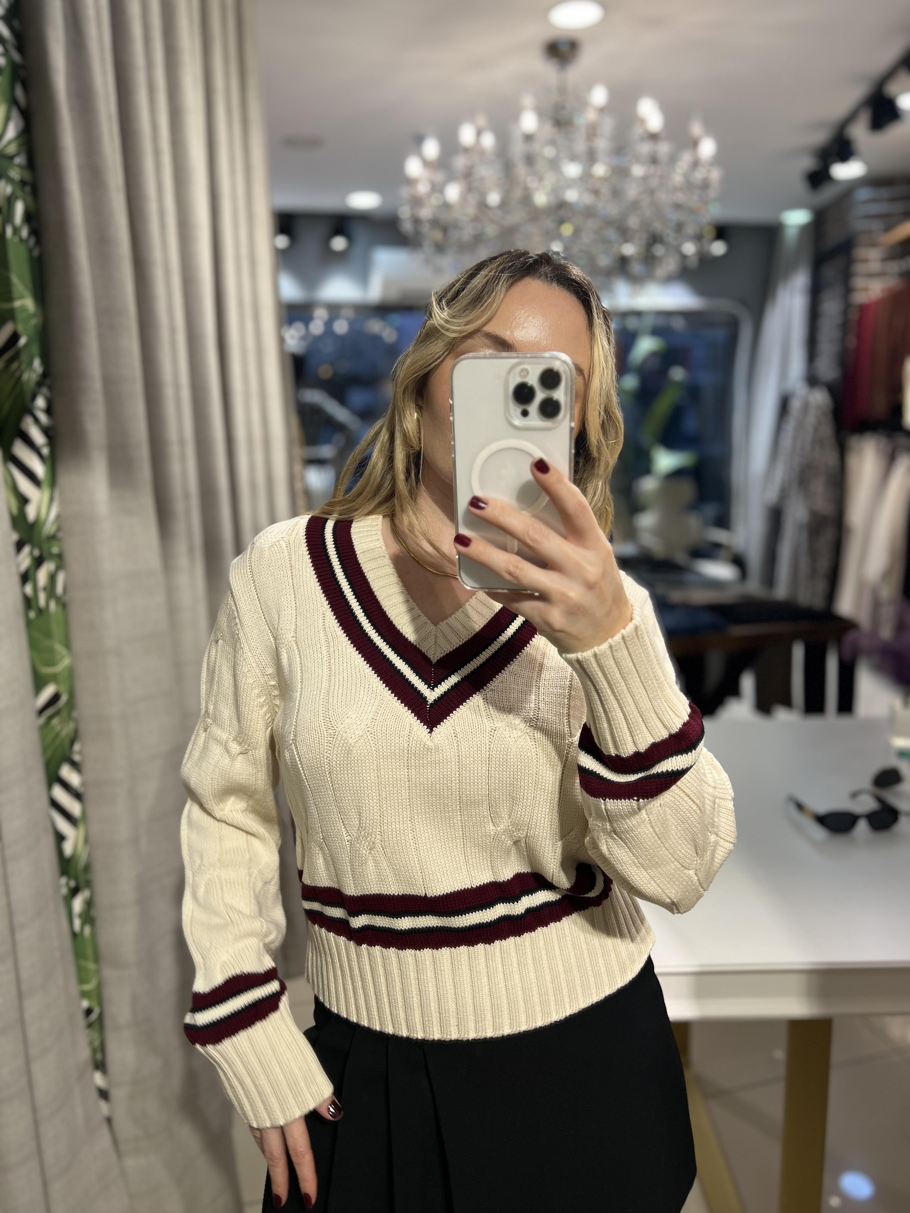 V Yaka Bordo Çizgili Ekru  Triko Kazak