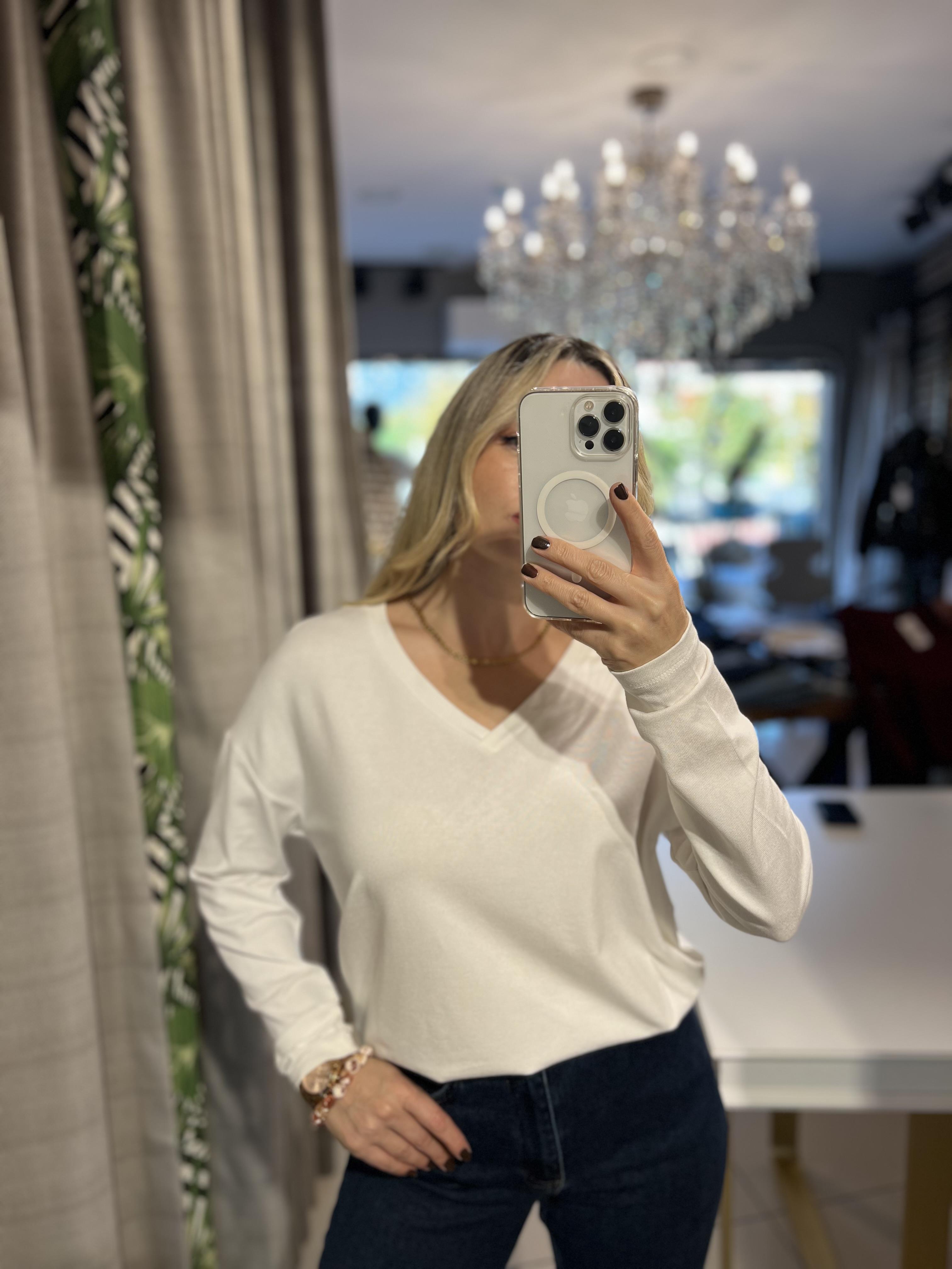 V Yaka Ekru Likralı Penye Bluz