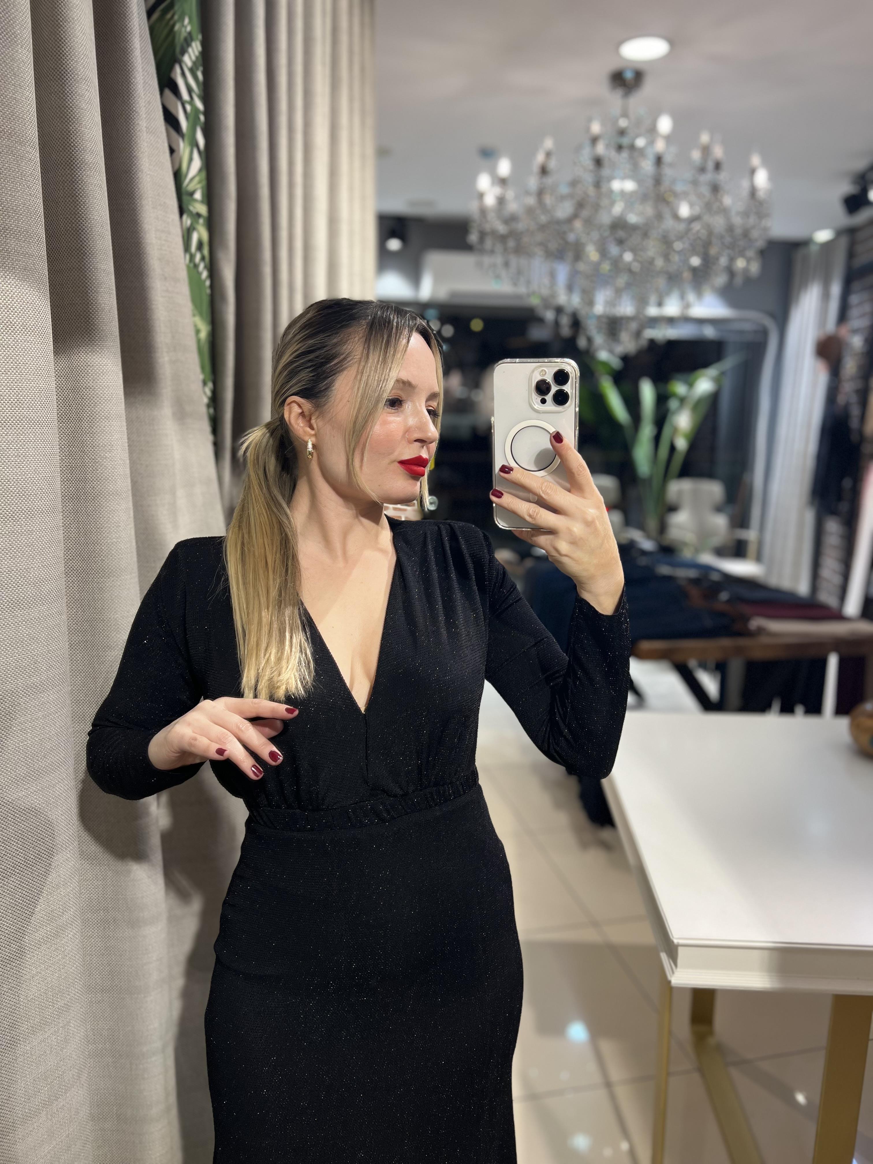 V Yaka Işıltılı Elbise