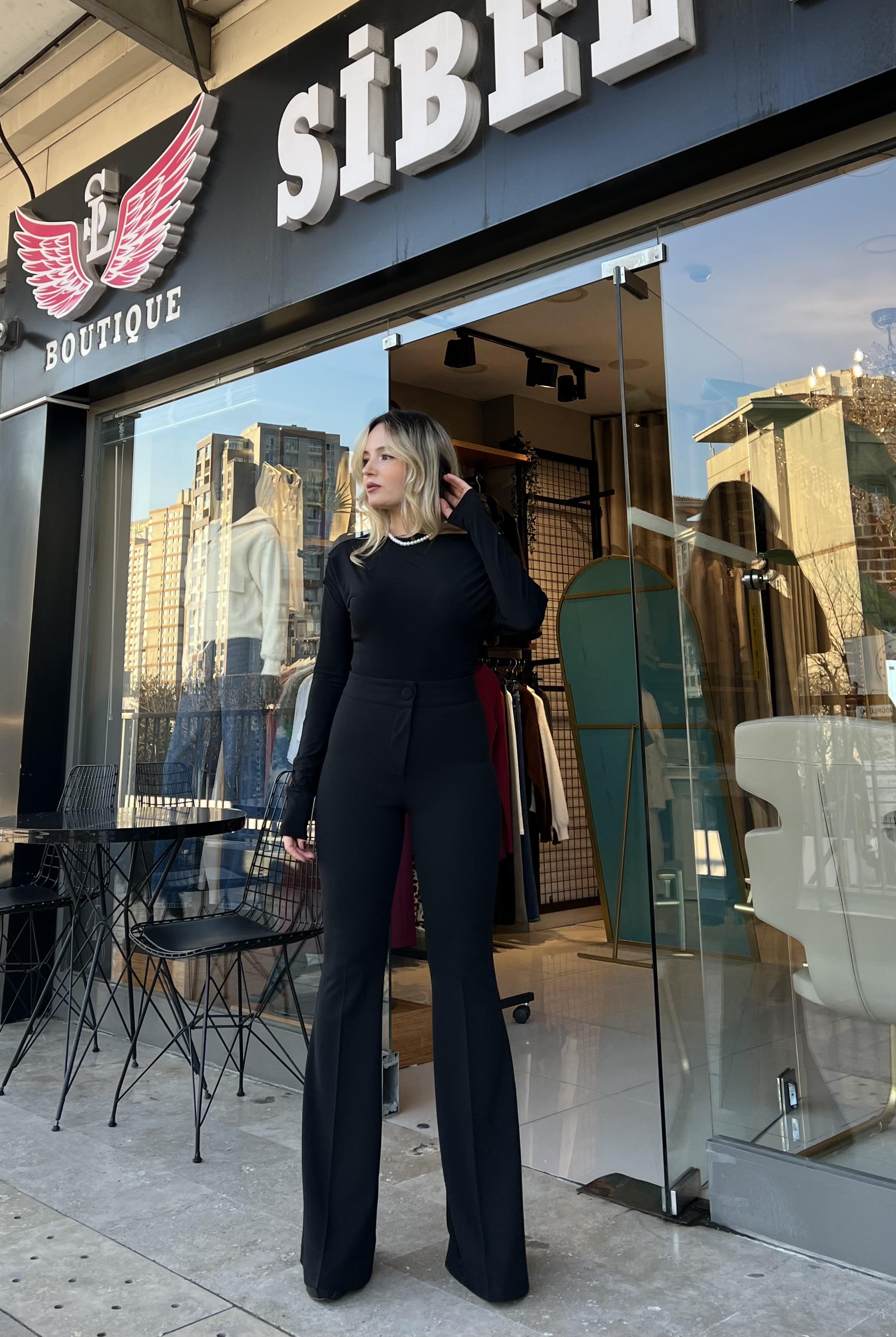 Yüksek Bel İspanyol Paça Siyah Pantolon