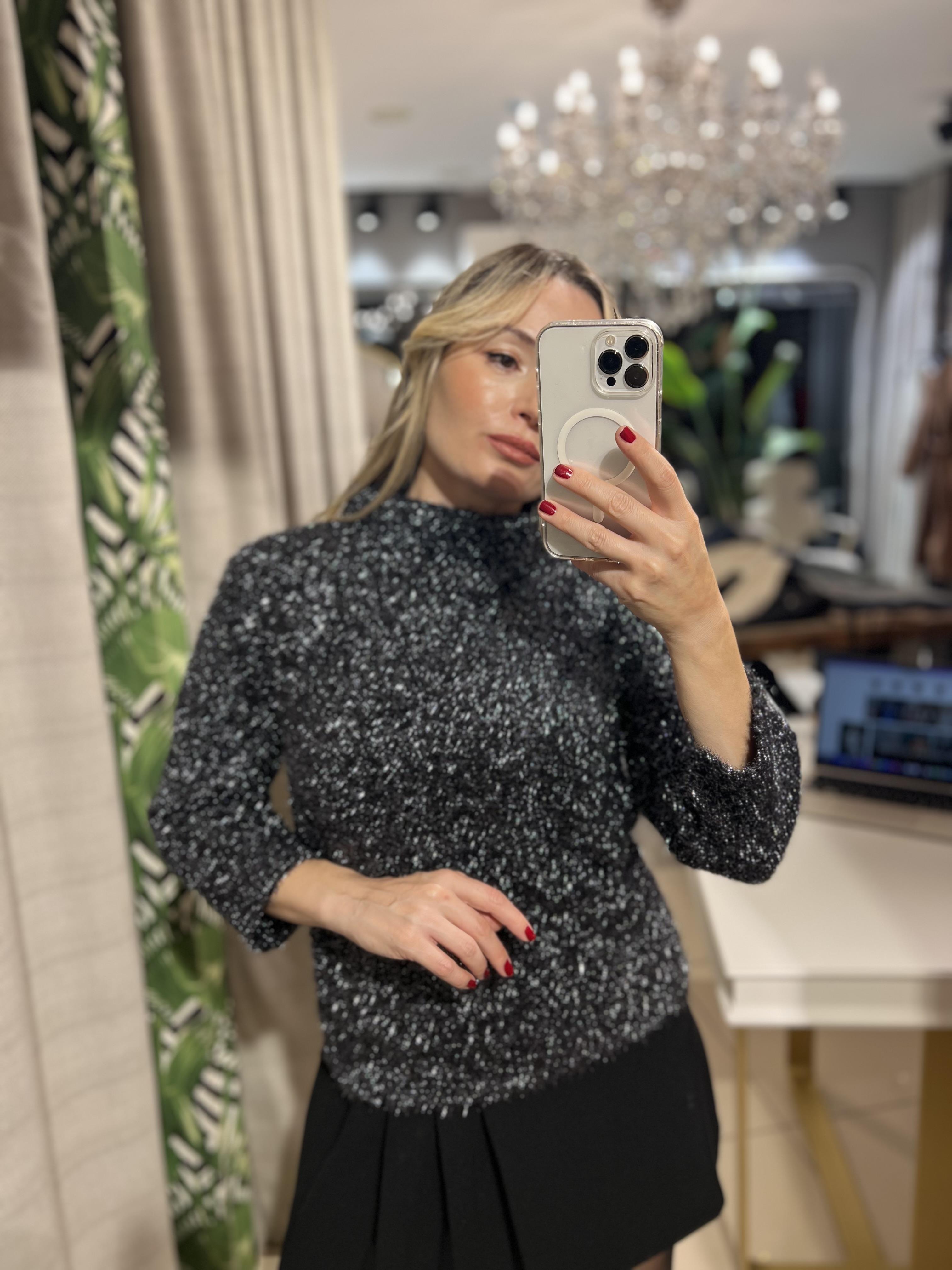 Yumuşak Dokulu Simli Kazak