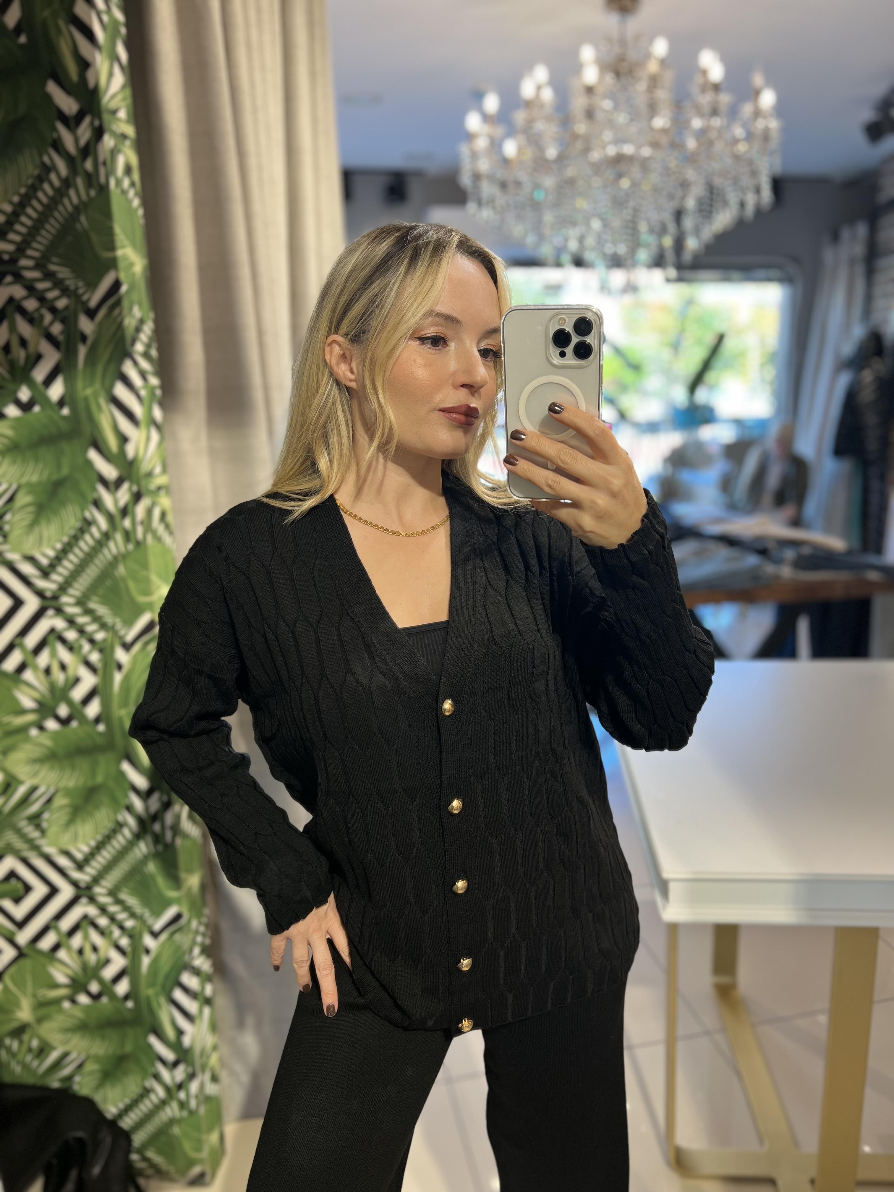 Yürütmeli Hırkalı Siyah Takım