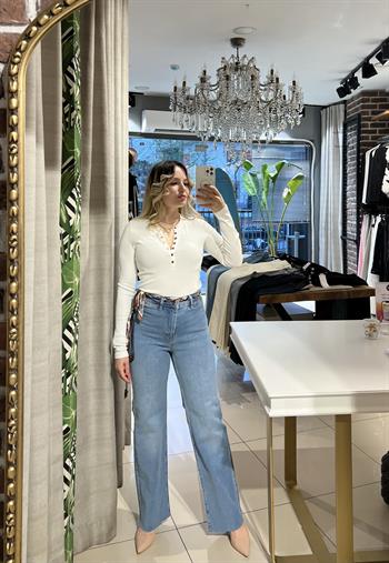  Buz Mavisi Palazzo Jean