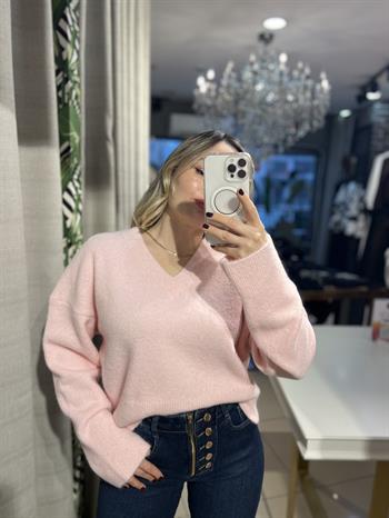  V Yaka Yumuşak Dokulu Pembe Kazak