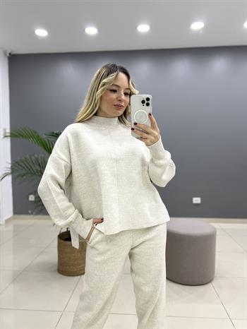  Yarım Balıkçı Yaka Taş Triko Takım