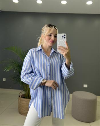 %100 Pamuk Dokuda Gizli Düğme Detaylı Çizgili Oversize Mavi Gömlek