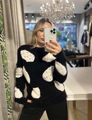 Angora Dalmaçyalı İncili Siyah Kazak