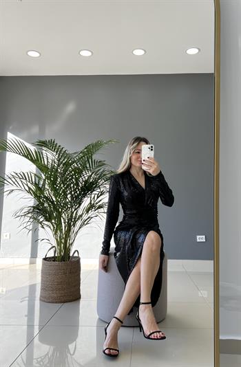 Anvelop Uzun Pullu Payetli Elbise 