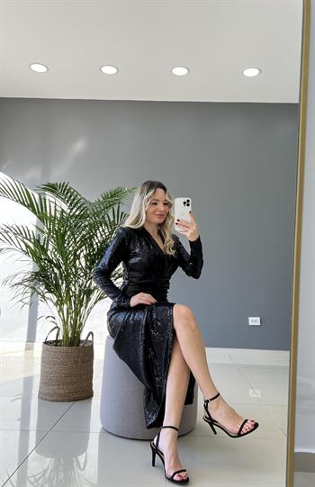 Anvelop Uzun Pullu Payetli Elbise 