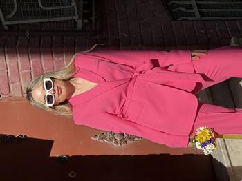 Belden Kuşaklı Takım Elbise