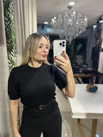 Bisiklet Yaka  Pullu Siyah Triko