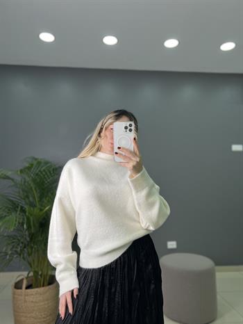 Çift Katlı Dik Yaka Ekru Triko