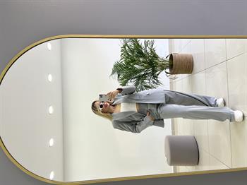 Çizgili Gri Takım Elbise 