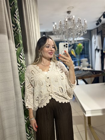 Dantel İşlemeli V Yaka Taş Rengi Kimono 