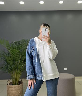 Denim Detaylı Tasarım Beyaz Sweatshırt