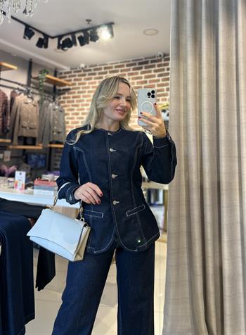 Denim Gömlekli Takım
