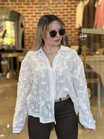 Ekru Çiçek Desenli Jakarlı Gömlek