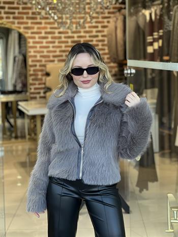 Fermuar Detay Gri Peluş Kürk