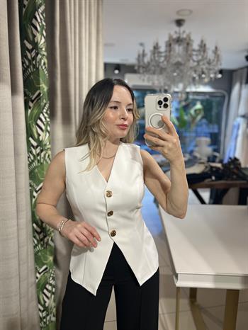Gold Düğmeli Beyaz Yelek