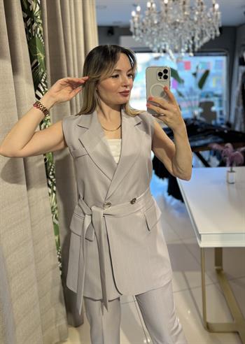 Gri Beli Kuşaklı Yelek-Pantolon Takım