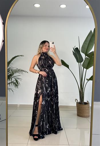 Halter Yaka İpek Saten Desenli Elbise