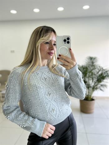 İnci ve Taş Detaylı Gri Triko Kazak