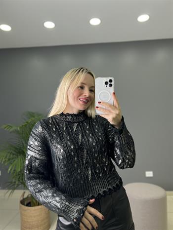 İri Saç  Örgü Desenli Siyah Gümüş Işıltı Detaylı Triko Bluz