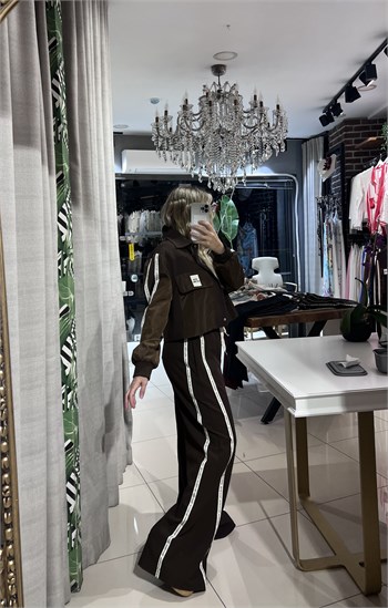 Kahverengi Şerit Detay Ceket Pantolon Takım
