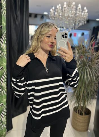 Kamyoner Yaka Fermuar Detaylı Çizgi Desenli Merserize Triko