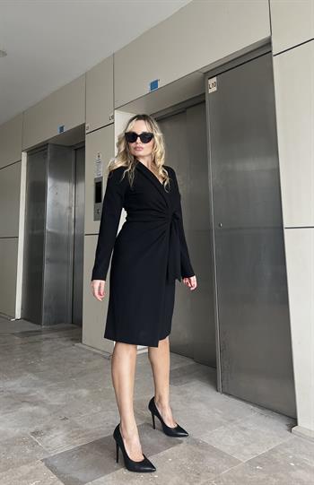 Uzun Kol Şal Yaka Siyah Elbise