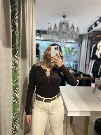 Kemerli Likralı Ekru Jean