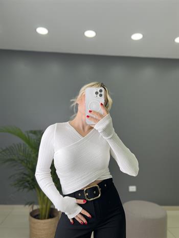 Kruvaze Yaka Kol Ağızı Geçmeli İnce Crop Triko