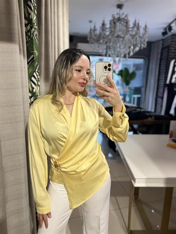 Kruvaze Yaka Sarı Bluz