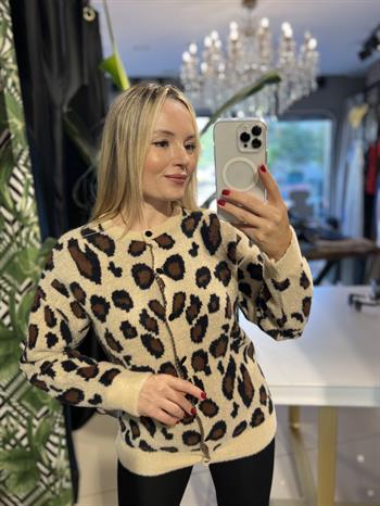 Leopar Desen Düğmeli Sakal Hırka