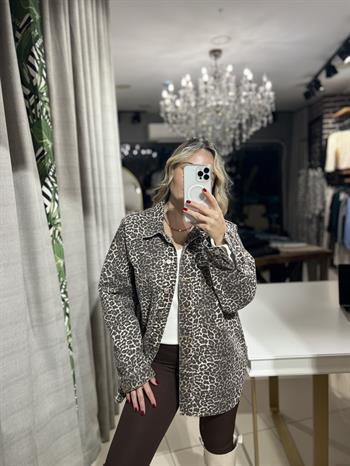Leopar Desen Oversize Denim Gömlek