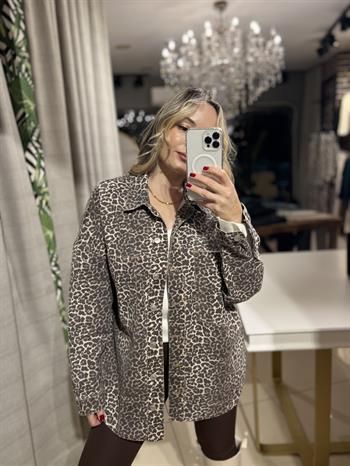 Leopar Desen Oversize Denim Gömlek
